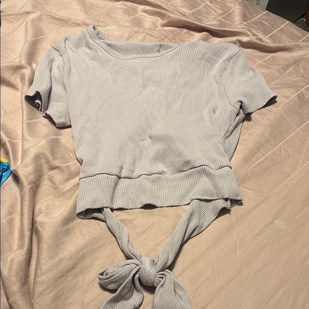 Women's Ribbed Tie-Front Top - Light Gray/Purple
